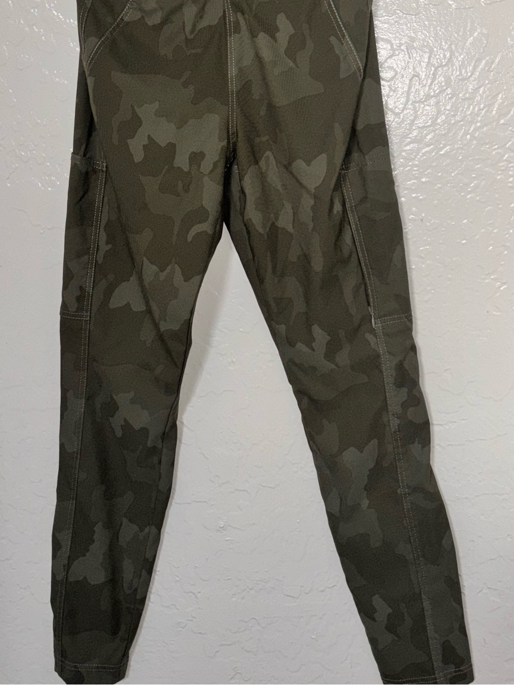 Prana Skinny Fit Green Camo Cargo Pants Size S - Picture 3 of 10